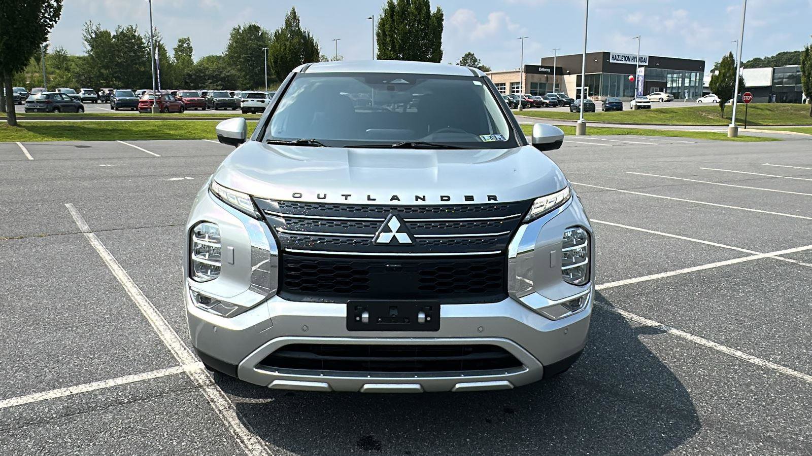Used 2022 Mitsubishi Outlander SE image 17