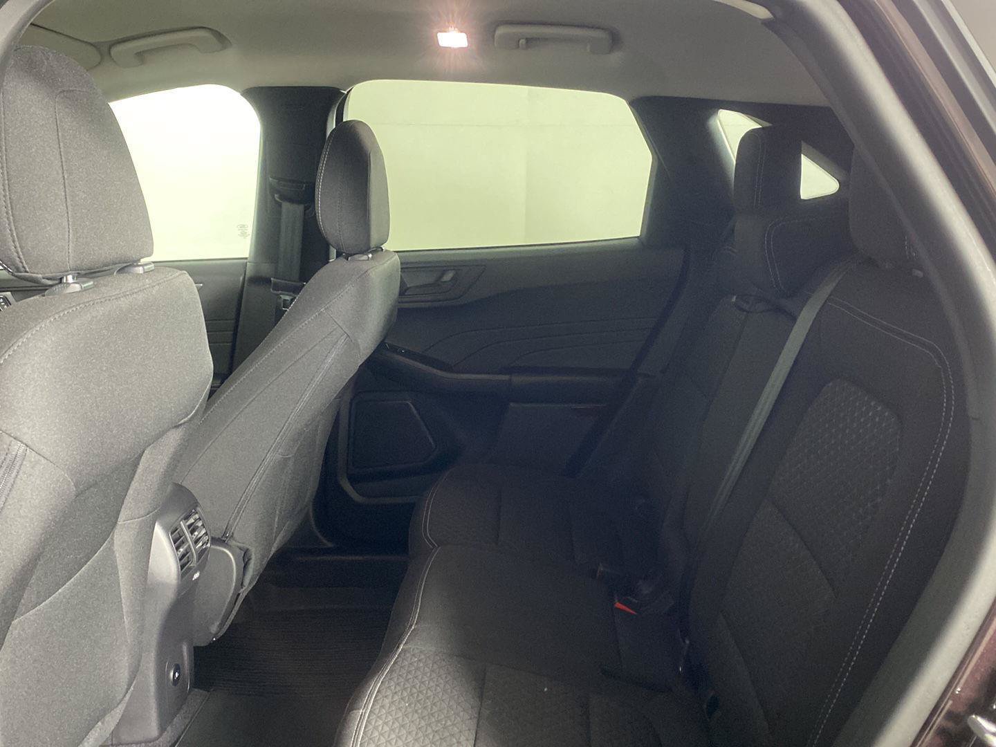 Used 2023 Ford Escape Active AWD/4WD image 18
