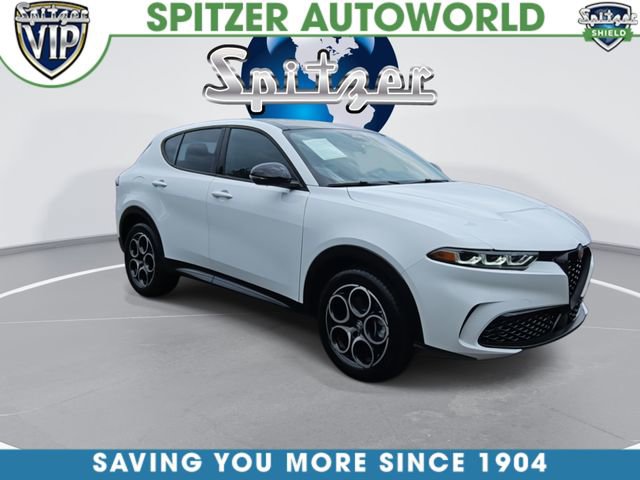 Used 2025 Alfa Romeo Tonale AWD/4WD image 2