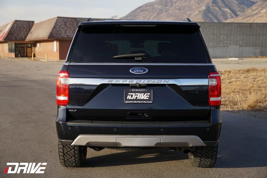 Used 2021 Ford Expedition XLT image 9