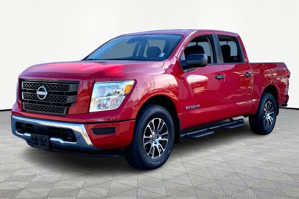 Used 2024 Nissan Titan SV w/ Accessory Utility Package image 3