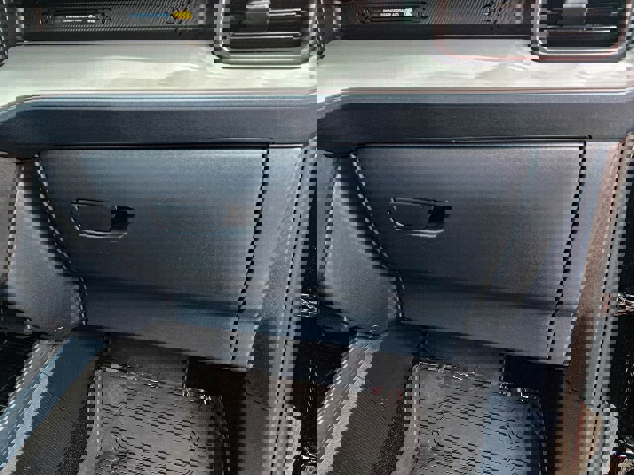 Used 2024 Ford Maverick XL image 38