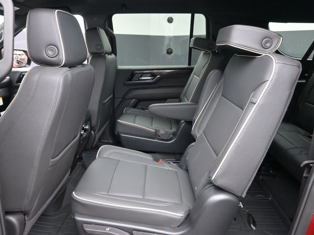 New 2026 GMC Yukon XL Elevation image 15