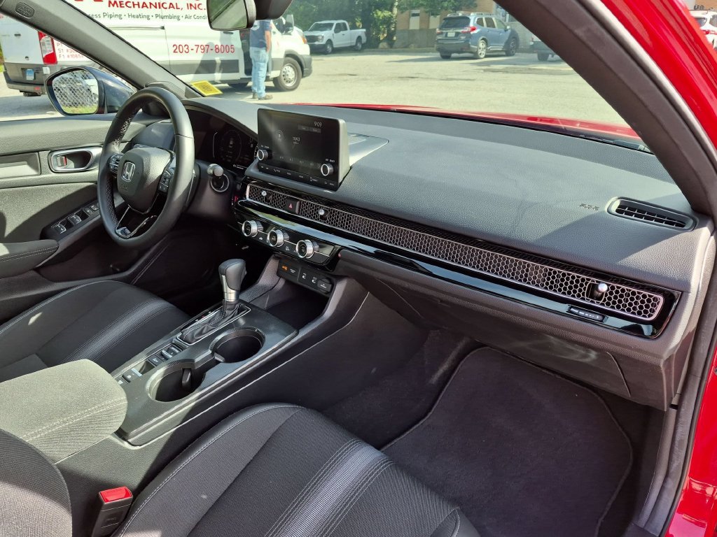 Used 2025 Honda Civic Sport image 24