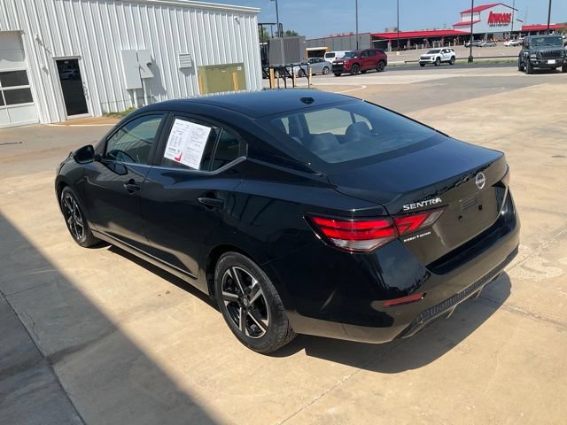 Used 2024 Nissan Sentra SV FWD image 29