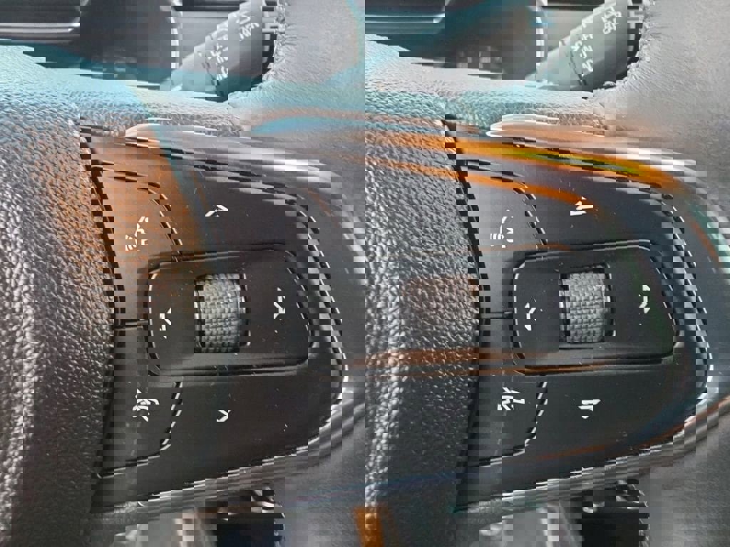 Used 2023 Chevrolet TrailBlazer ACTIV w/ Convenience Package image 12