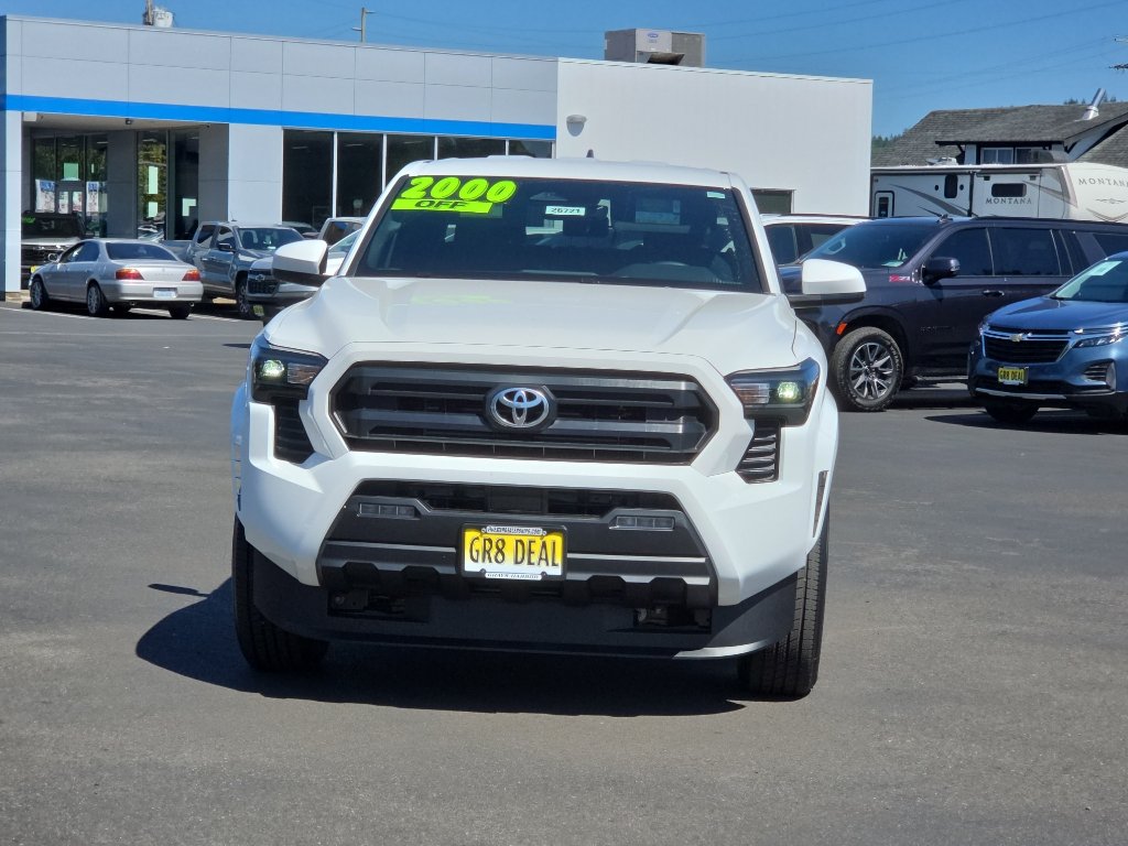 New 2026 Toyota Tacoma SR5 AWD/4WD image 3