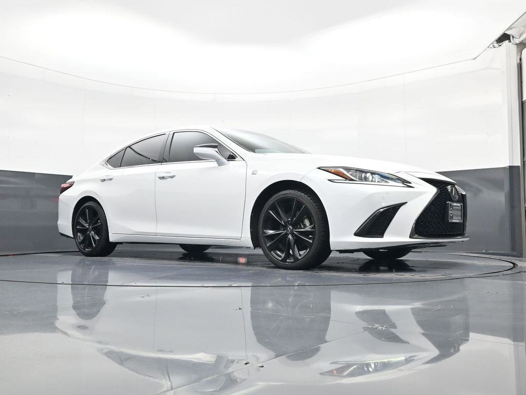 Used 2023 Lexus ES 350 F Sport w/ Accessory Package (Z2) FWD image 16