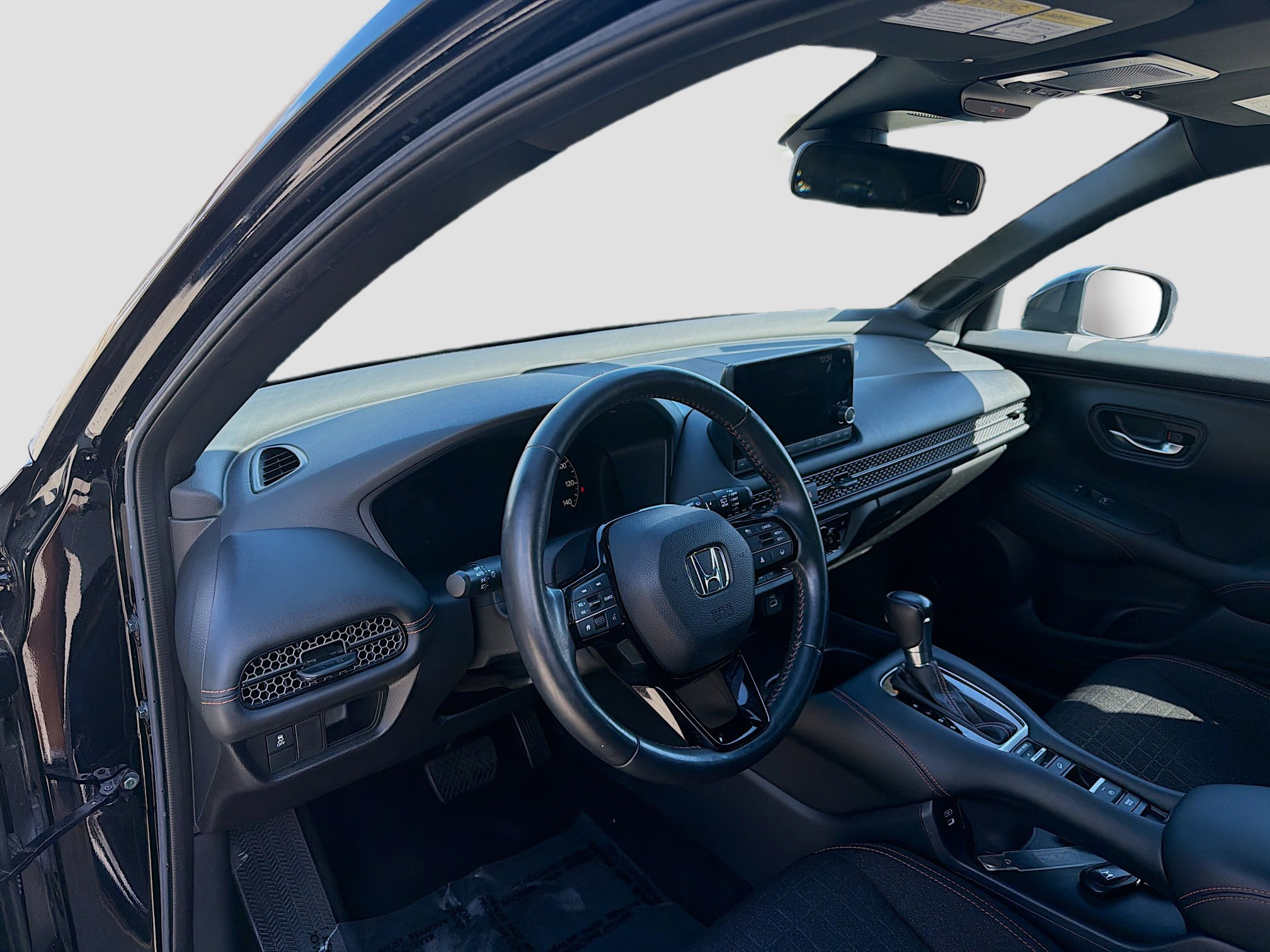 Used 2024 Honda HR-V Sport image 9