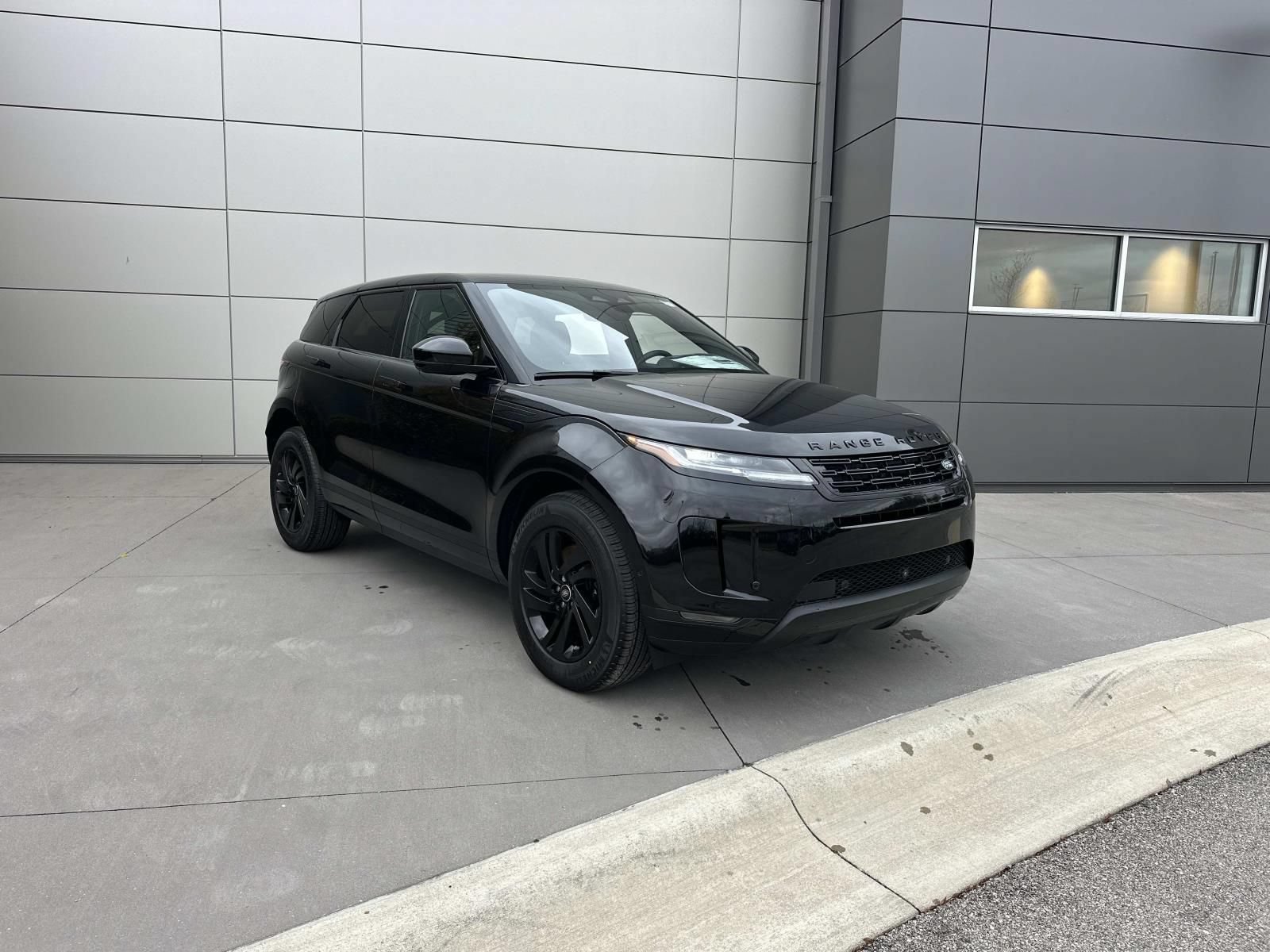 New 2026 Land Rover Range Rover Evoque S AWD/4WD image 3