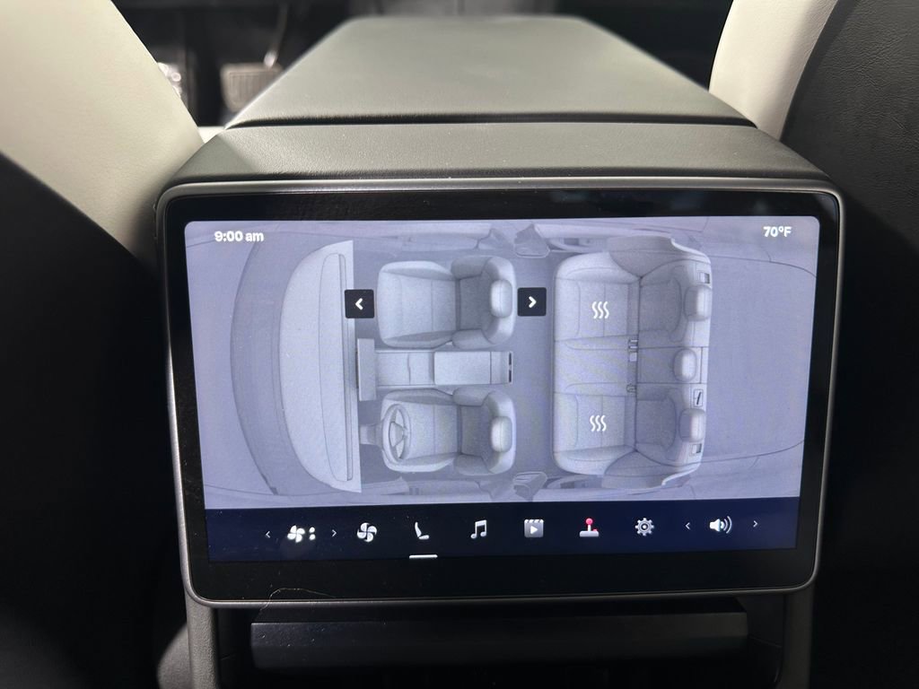 Used 2025 Tesla Model 3 Long Range AWD/4WD image 25