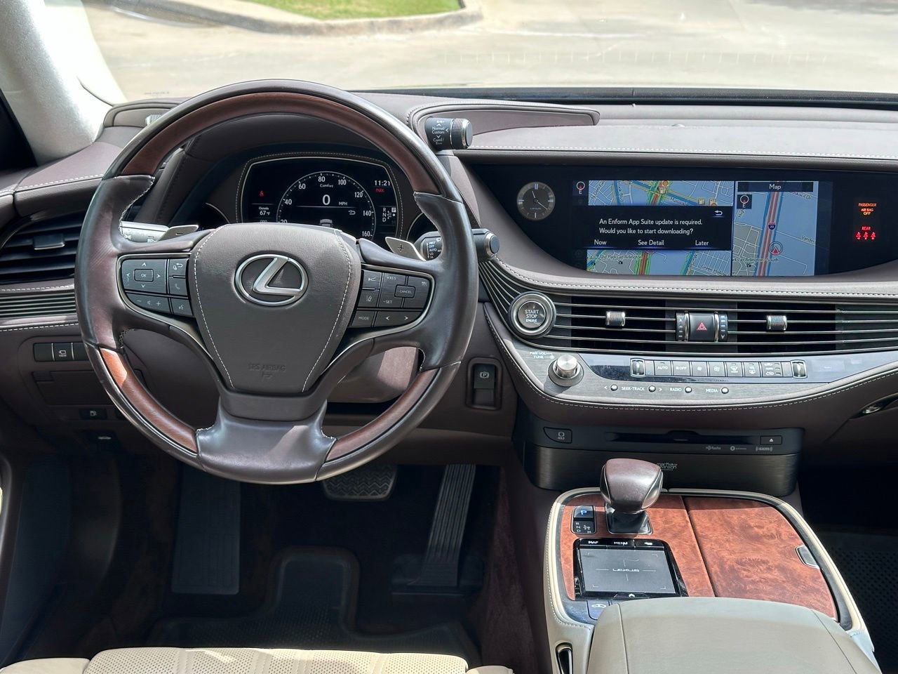 Used 2019 Lexus LS 500 w/ Interior Upgrade Package RWD image 19