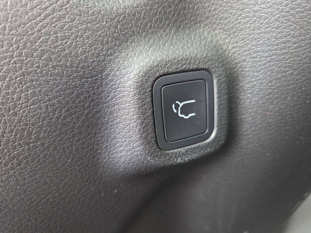 Used 2022 Jeep Compass High Altitude AWD/4WD image 24