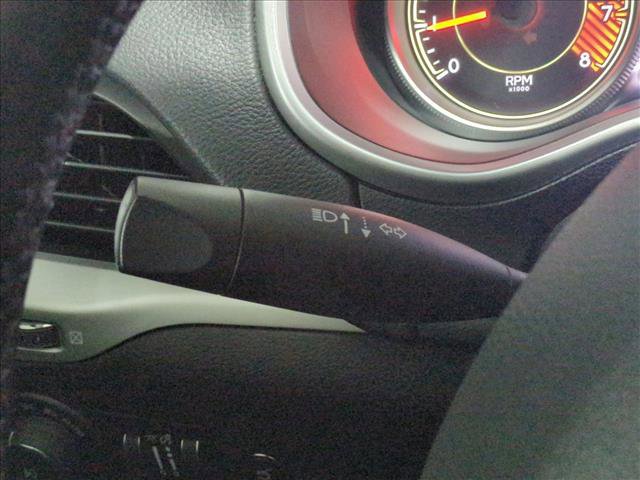 Used 2015 Jeep Cherokee Trailhawk w/ Comfort/Convenience Group image 15