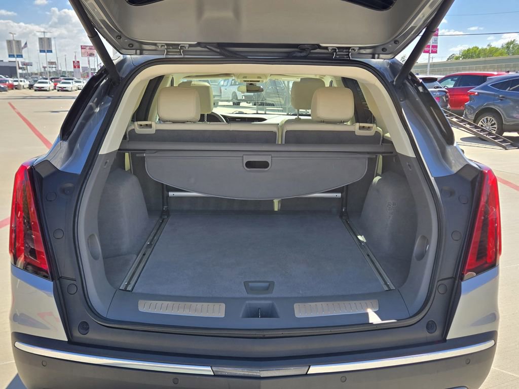Used 2024 Cadillac XT5 Premium Luxury image 13