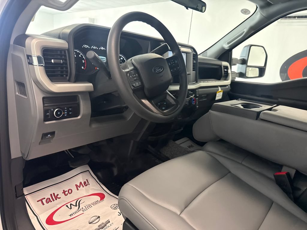 New 2027 Ford F350 XL w/ XL Chrome Package AWD/4WD image 12