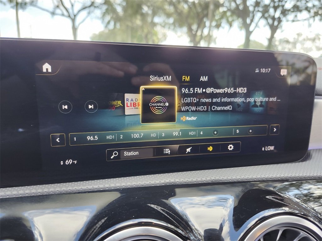 Used 2023 Mercedes-Benz CLA 250 image 19