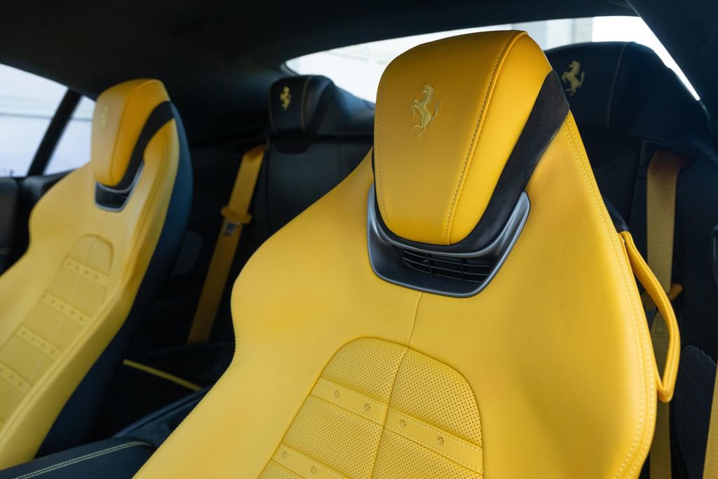 Used 2024 Ferrari Roma Spider image 48
