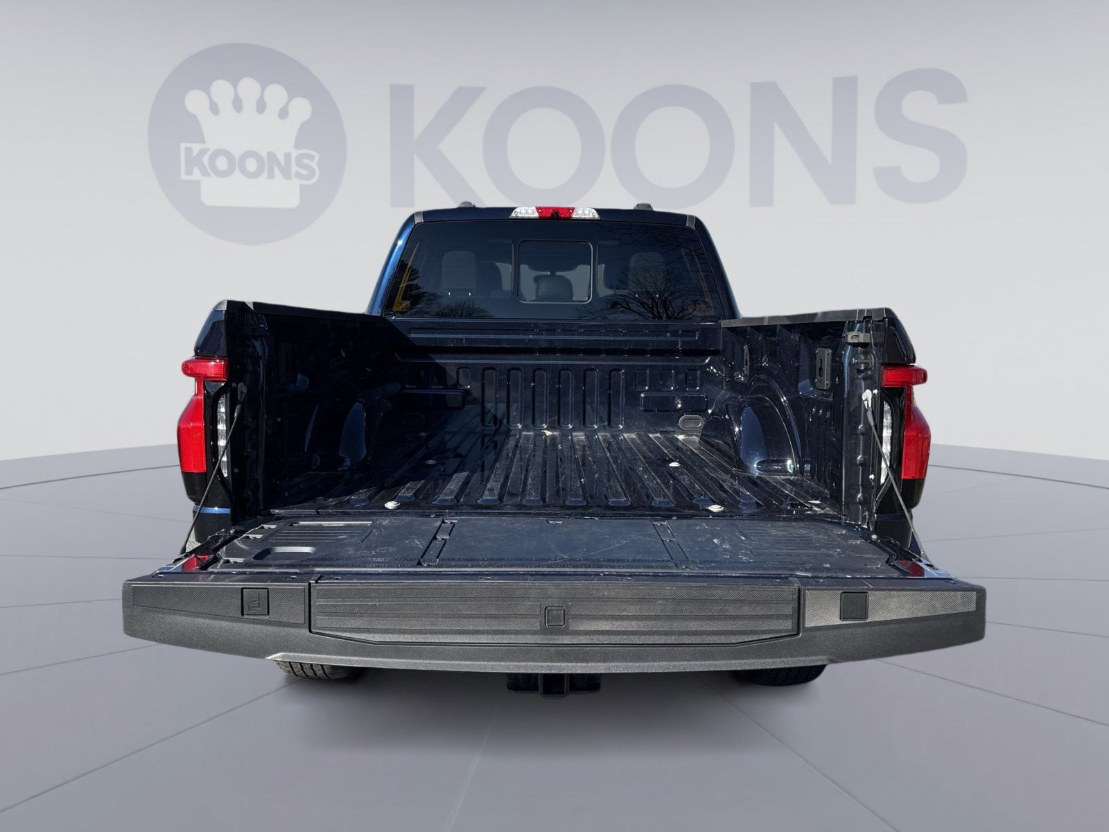 Used 2023 Ford F150 Lightning Lariat w/ Equipment Group 511A High image 23