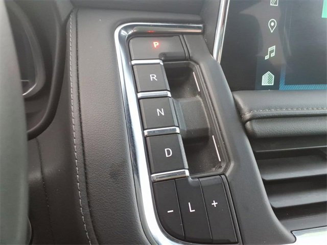 Used 2024 Chevrolet Suburban LT image 10