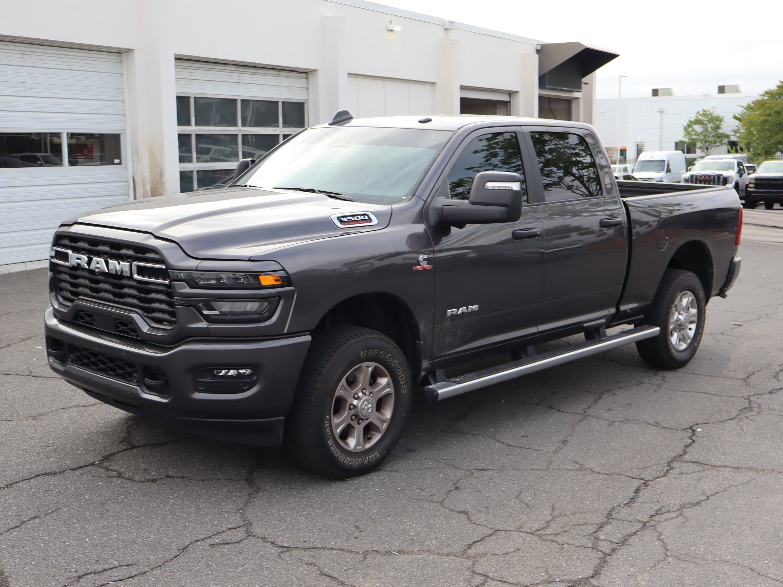 Used 2025 RAM 3500 Big Horn AWD/4WD image 16