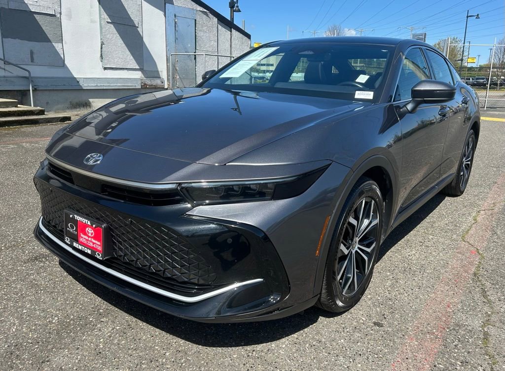 Certified 2024 Toyota Crown Limited AWD/4WD image 1