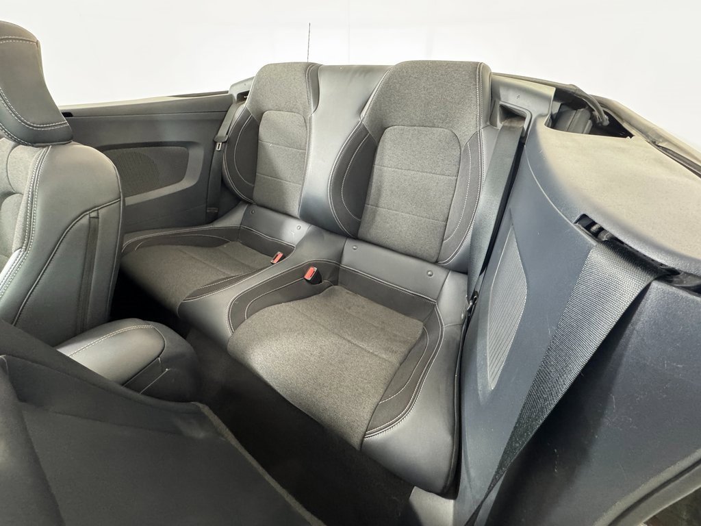 Used 2024 Ford Mustang Convertible image 16