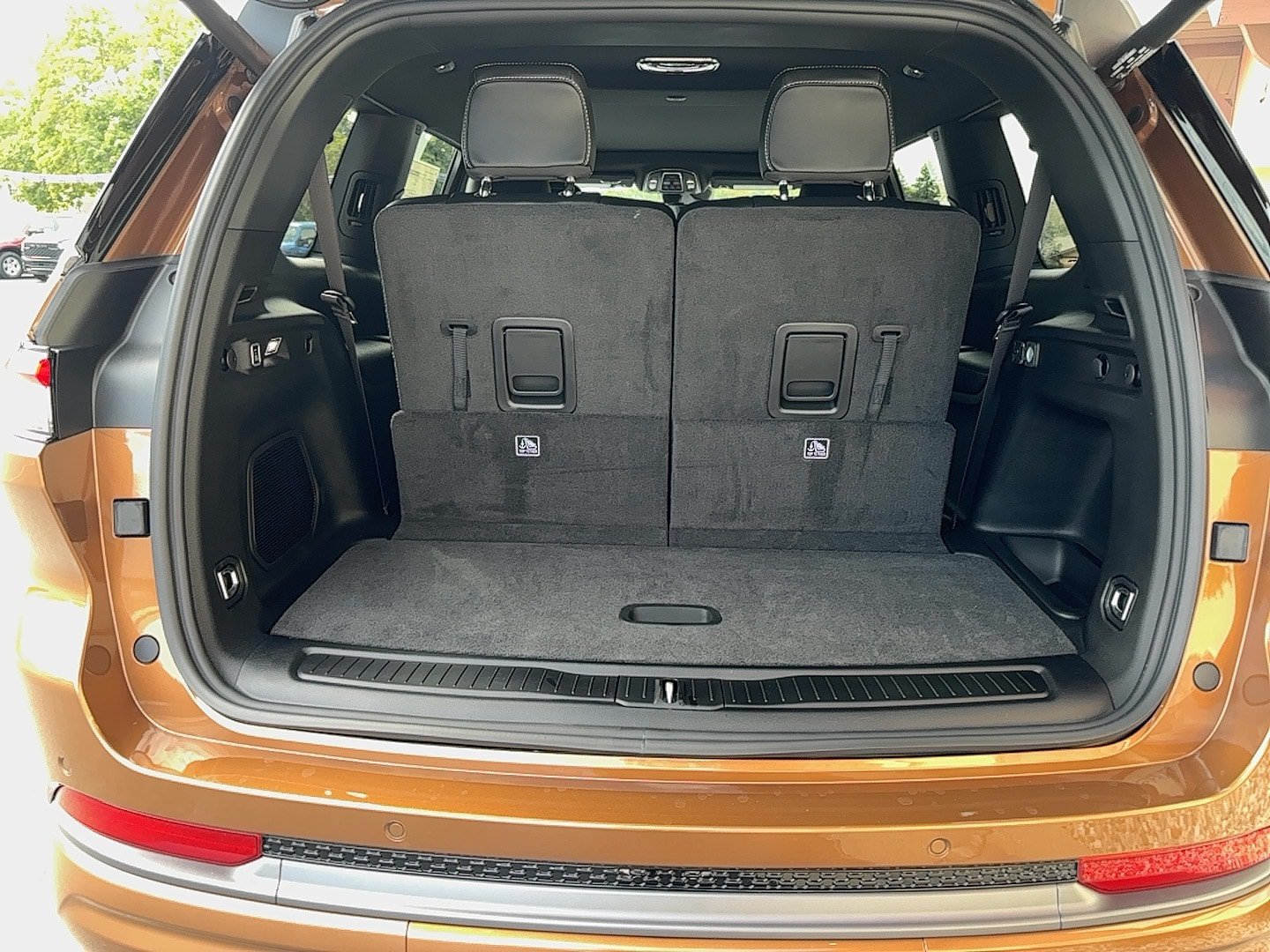 New 2027 Jeep Grand Cherokee L Limited AWD/4WD image 15