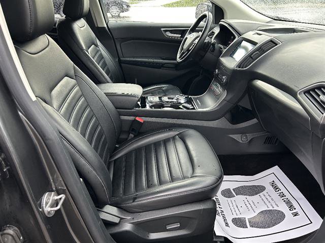 Used 2020 Ford Edge SEL w/ Convenience Package image 38