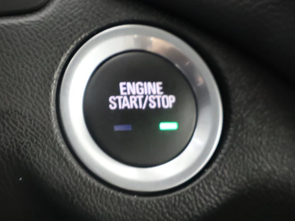 Used 2023 Chevrolet Equinox LT AWD/4WD image 34