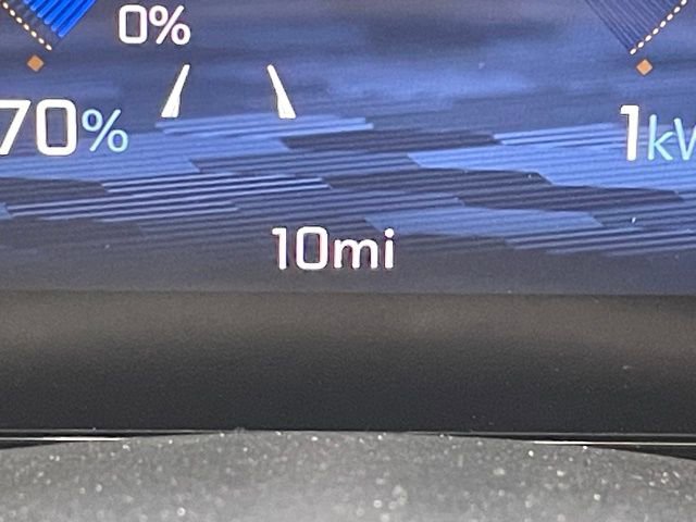 New 2026 Chevrolet Equinox EV LT image 2