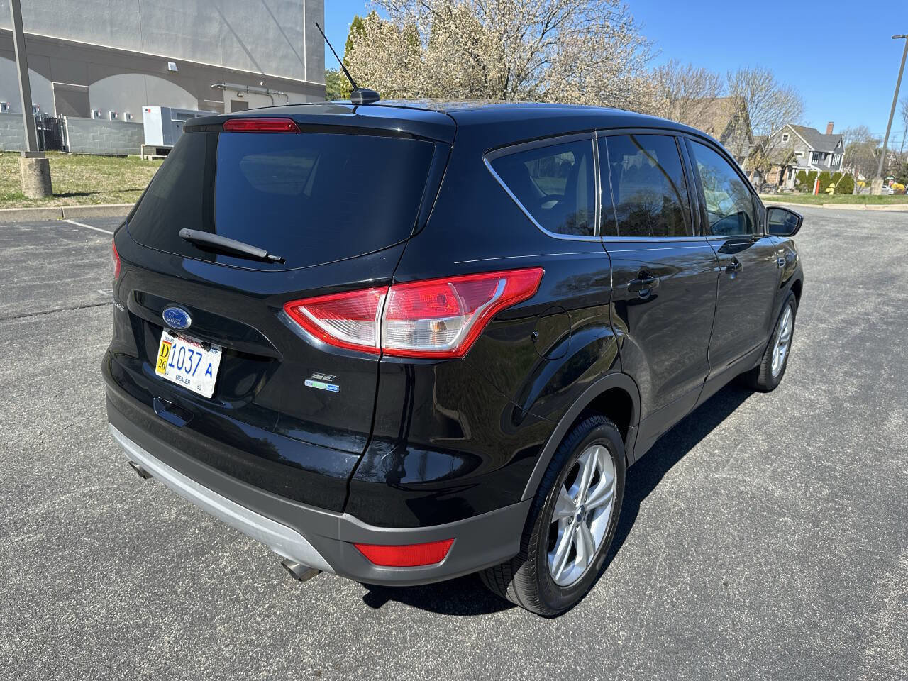 Used 2016 Ford Escape SE w/ SE Cold Weather Package image 10
