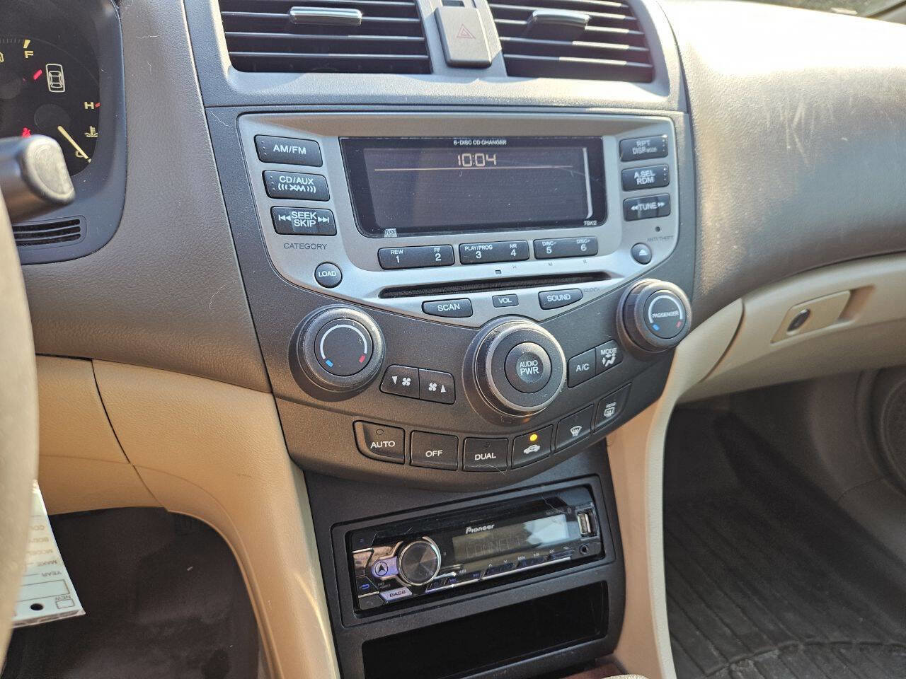Used 2006 Honda Accord EX image 19