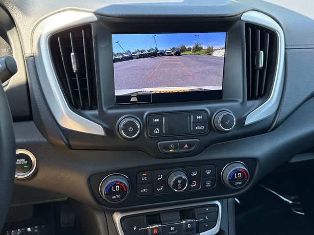 Used 2024 GMC Terrain SLT AWD/4WD image 28