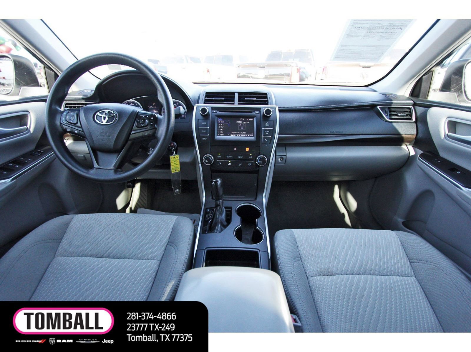 Used 2016 Toyota Camry LE image 10