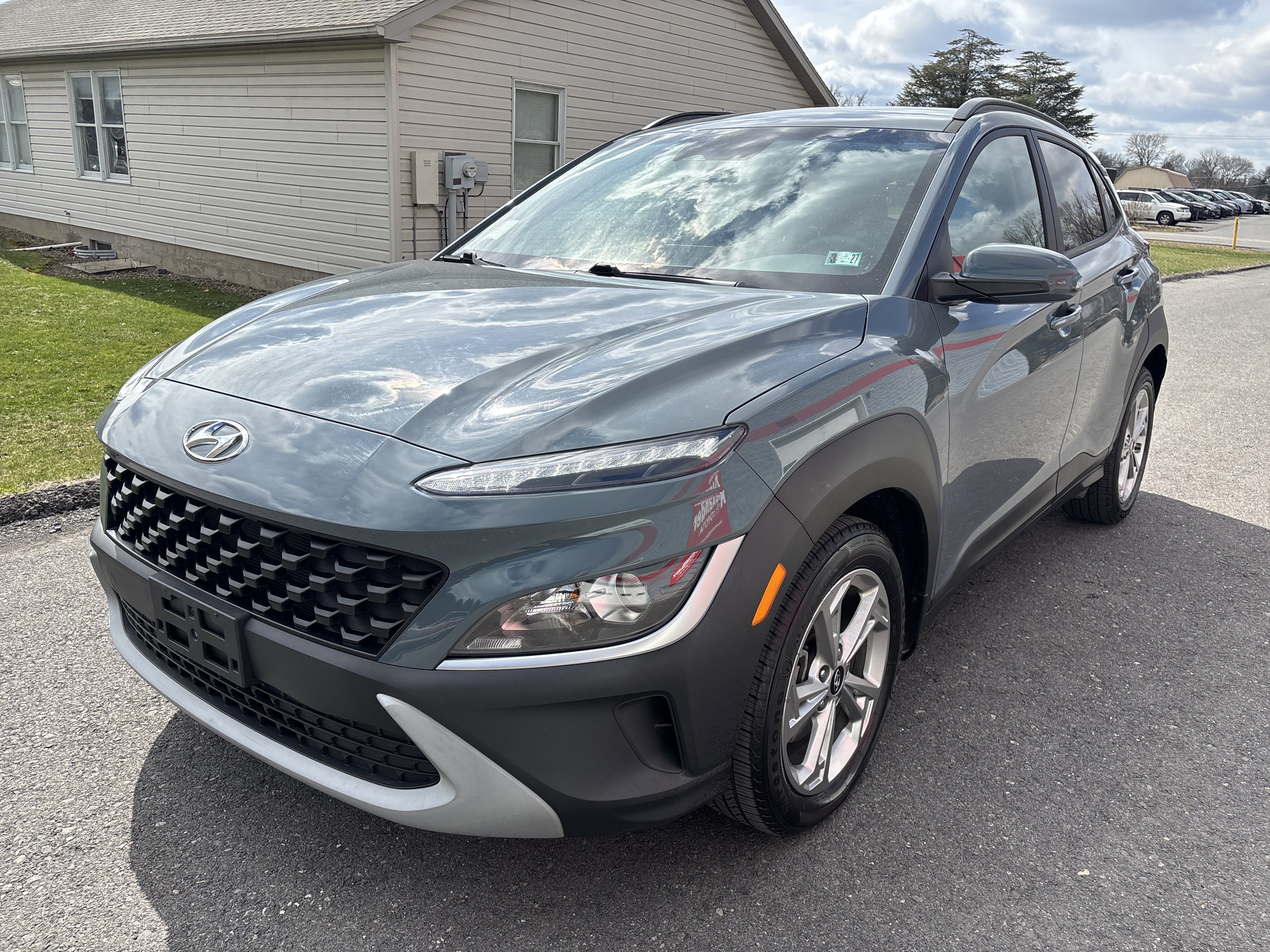 Used 2022 Hyundai Kona SEL image 8