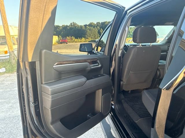 Used 2026 GMC Sierra 1500 SLE AWD/4WD image 12