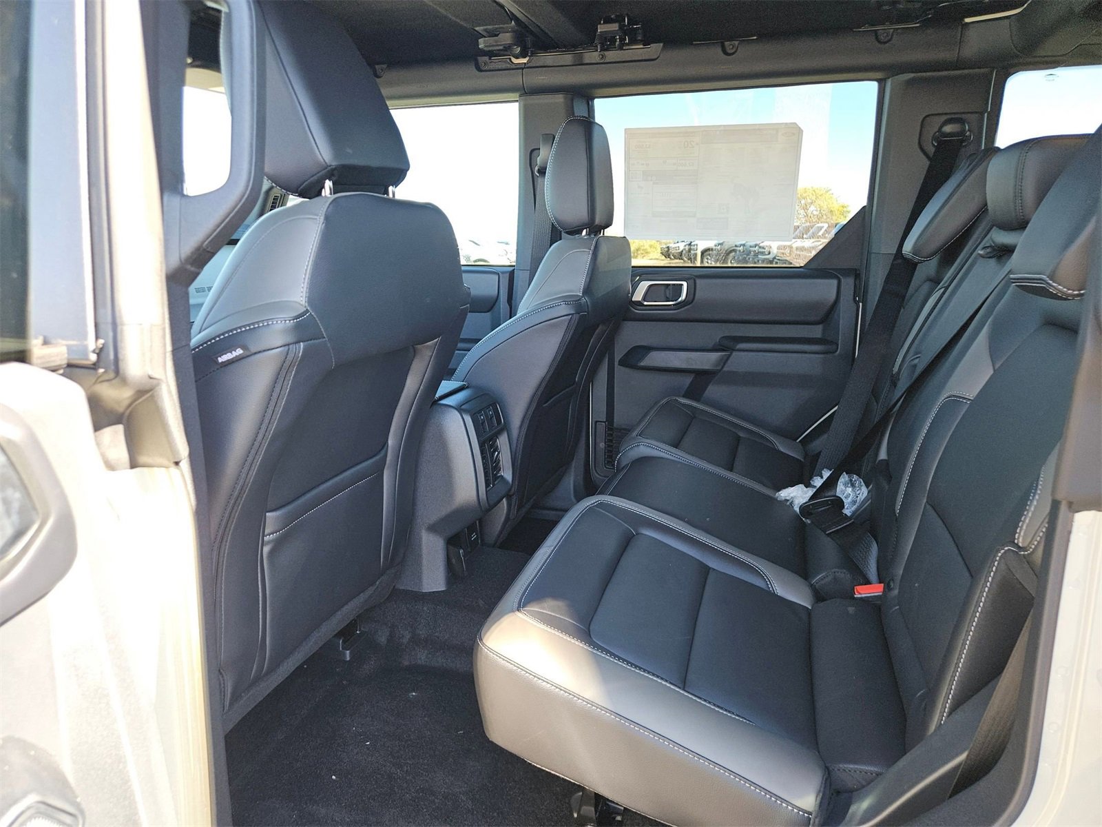 New 2025 Ford Bronco Outer Banks image 18