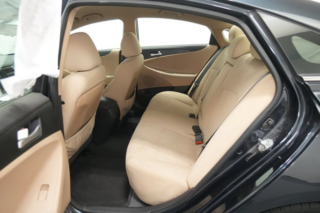 Used 2012 Hyundai Sonata GLS FWD image 18