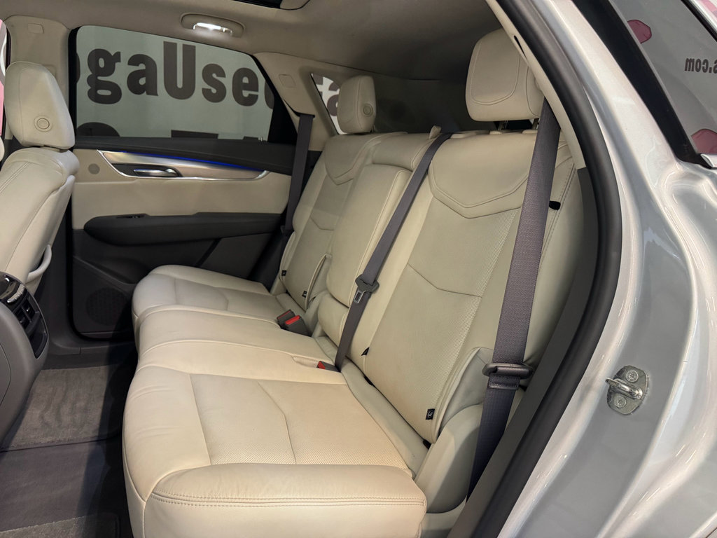 Used 2019 Cadillac XT5 Premium Luxury AWD/4WD image 22