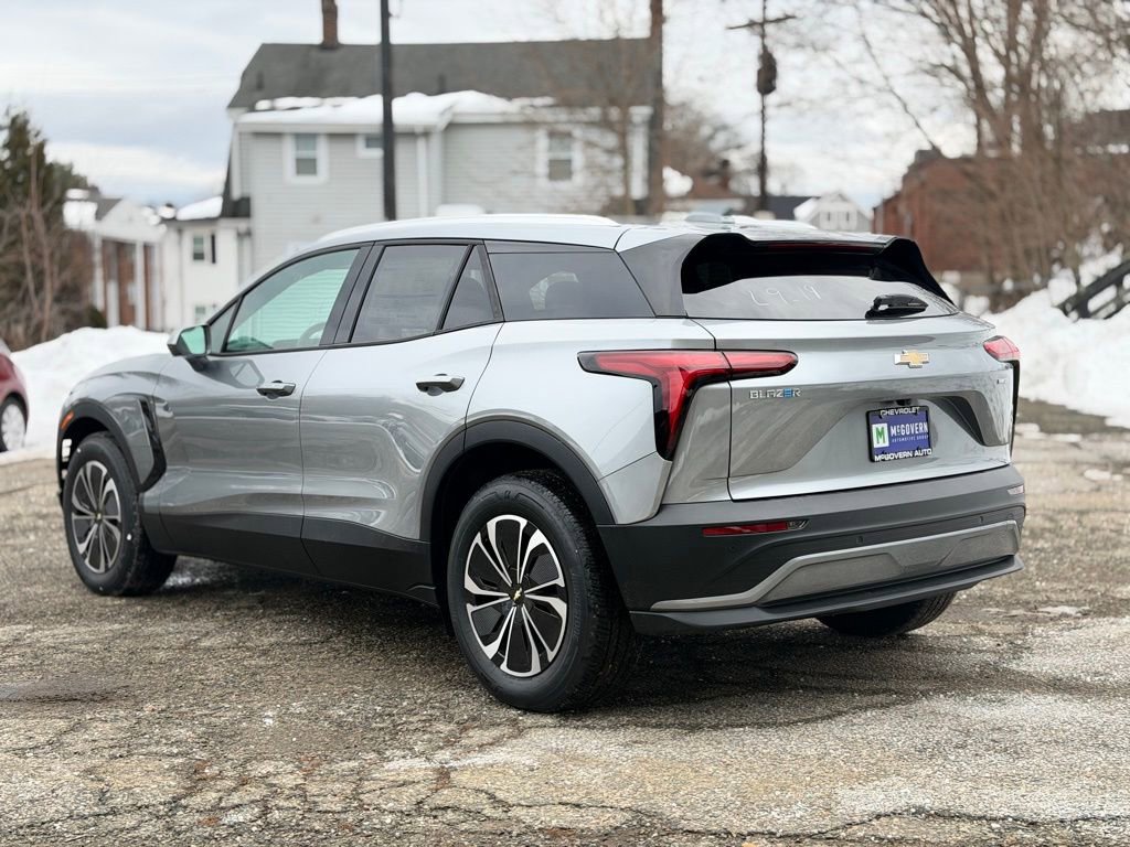 New 2026 Chevrolet Blazer EV LT image 4