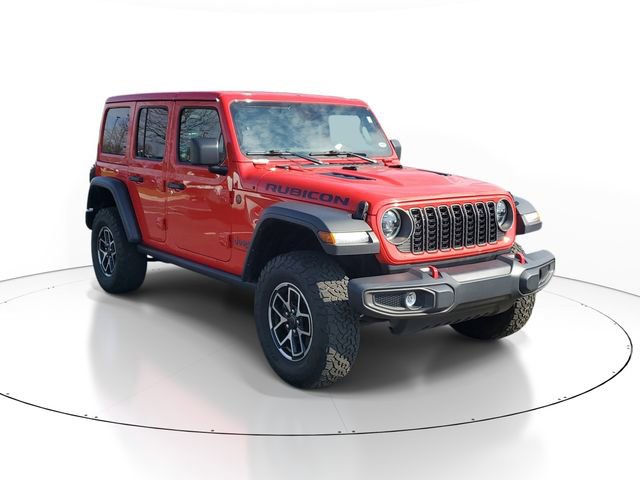 Used 2025 Jeep Wrangler Unlimited Rubicon w/ Convenience Group AWD/4WD image 2