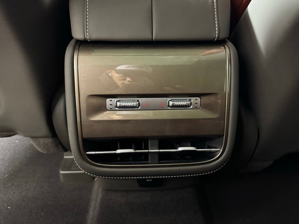 New 2024 Lincoln Nautilus Black Label w/ Jet Appearance Package (87T) image 59