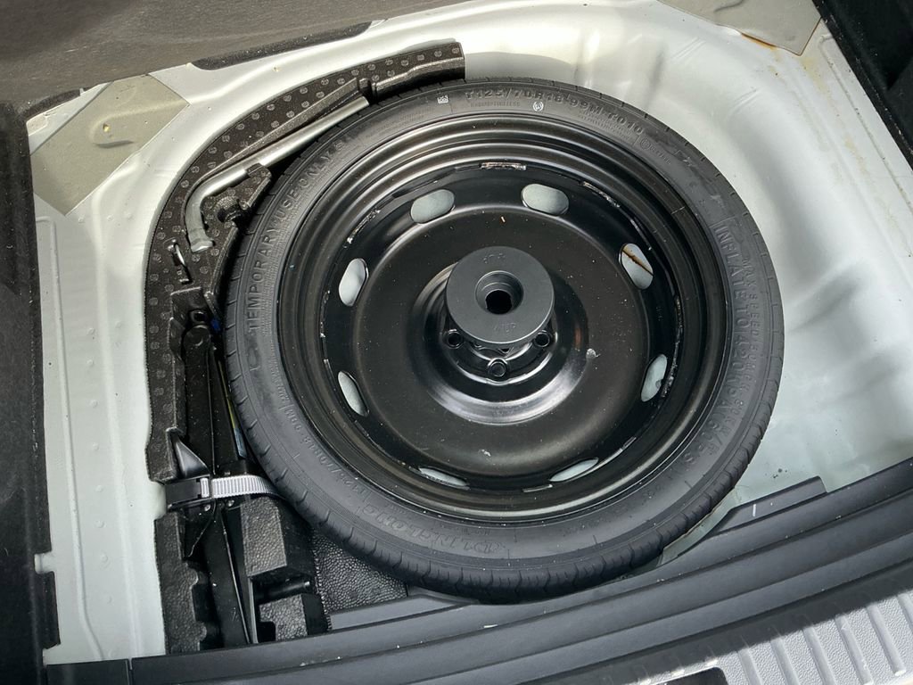 Used 2023 Volkswagen Taos S image 24