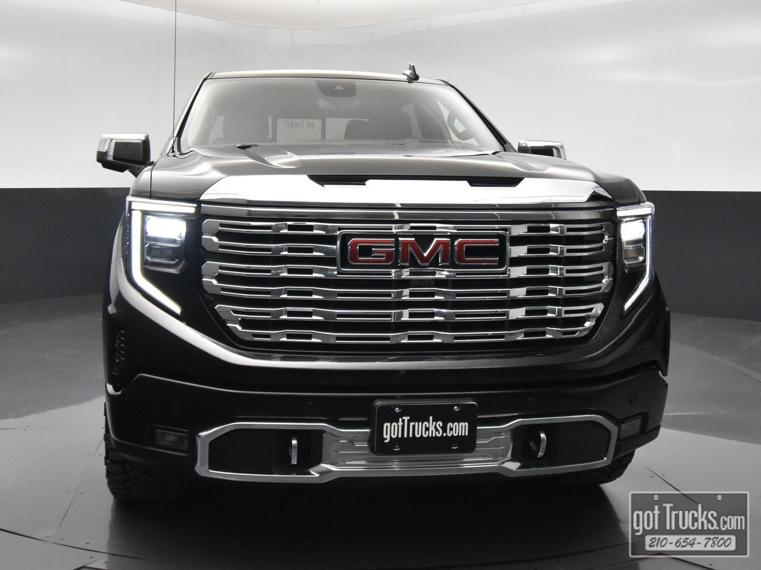 Used 2022 GMC Sierra 1500 Denali w/ Denali Reserve Package AWD/4WD image 49
