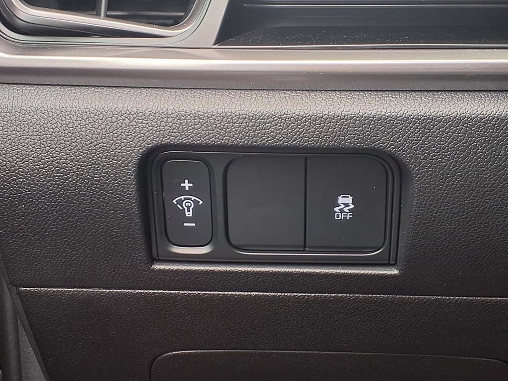 Certified 2026 Kia Sorento S FWD image 10
