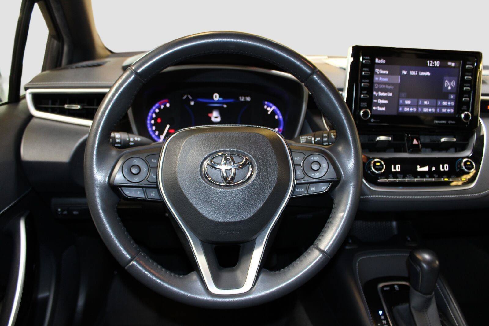 Used 2021 Toyota Corolla XSE FWD image 28