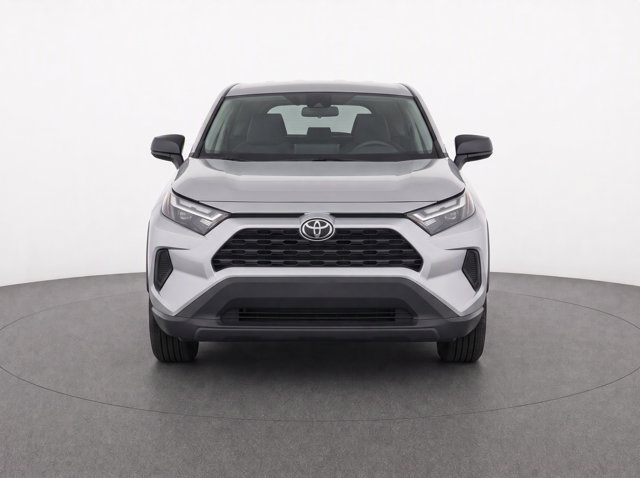 Used 2025 Toyota RAV4 LE AWD/4WD image 5