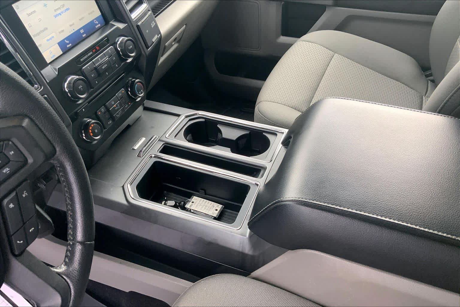 Used 2015 Ford F150 XLT w/ Equipment Group 302A Luxury AWD/4WD image 17