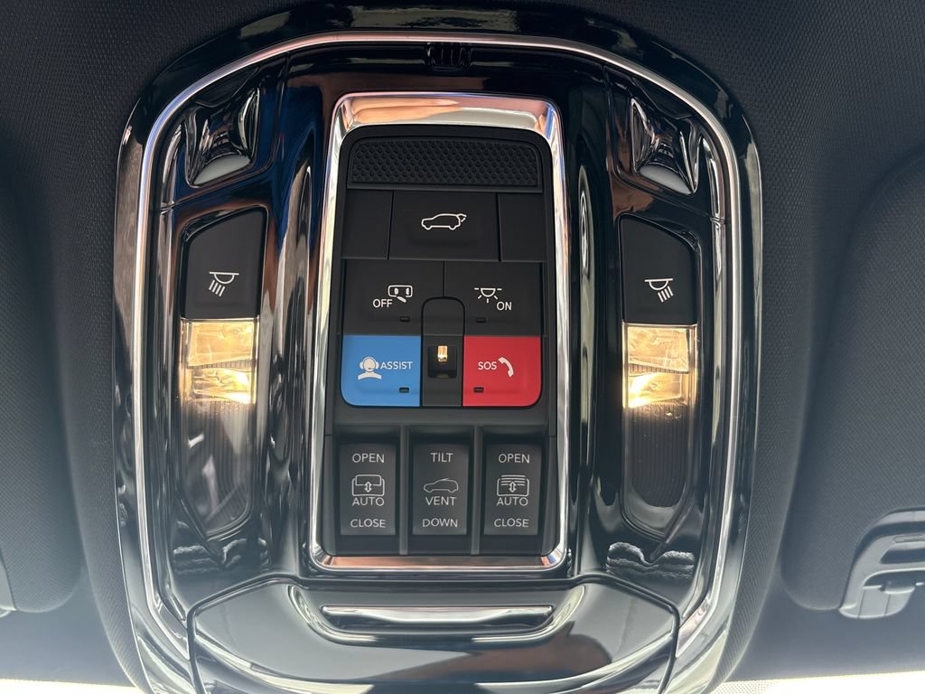 New 2026 Jeep Grand Wagoneer Summit w/ Premium Group III AWD/4WD image 40